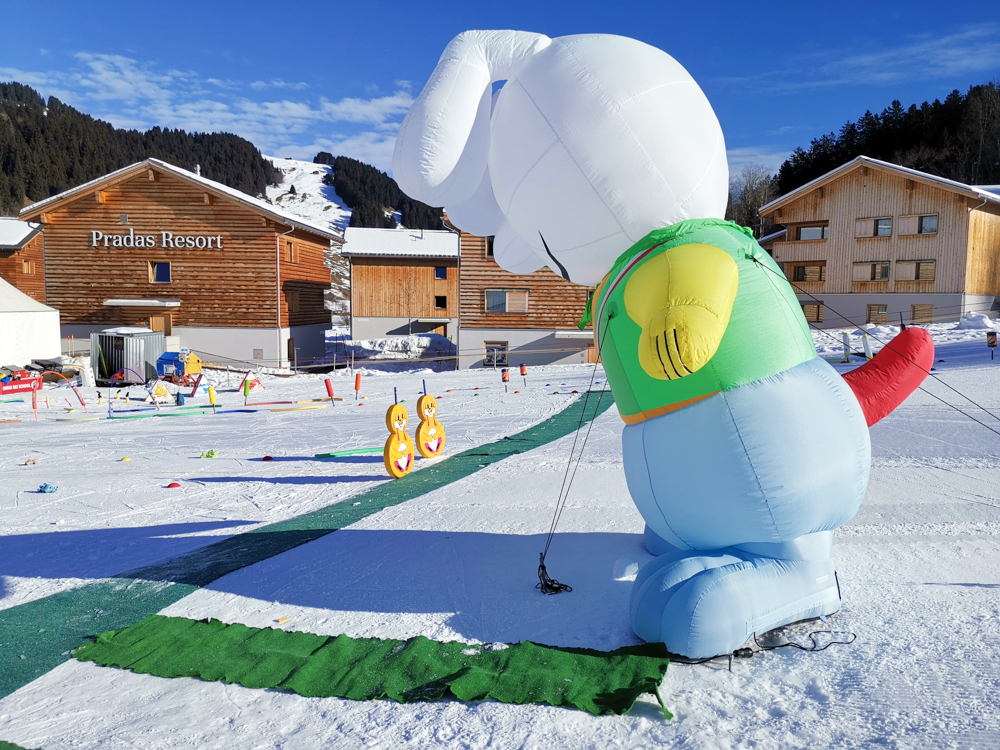 Unterkunftstipp Brigels Graubünden Schweiz Pradas Resort Skischule