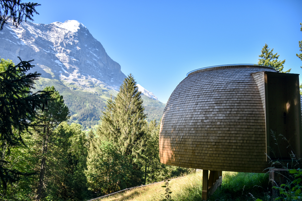 Unterkunft Berner Oberland Schweiz Bienenkorb Jugendherberge Grindelwald Blick auf den Eiger