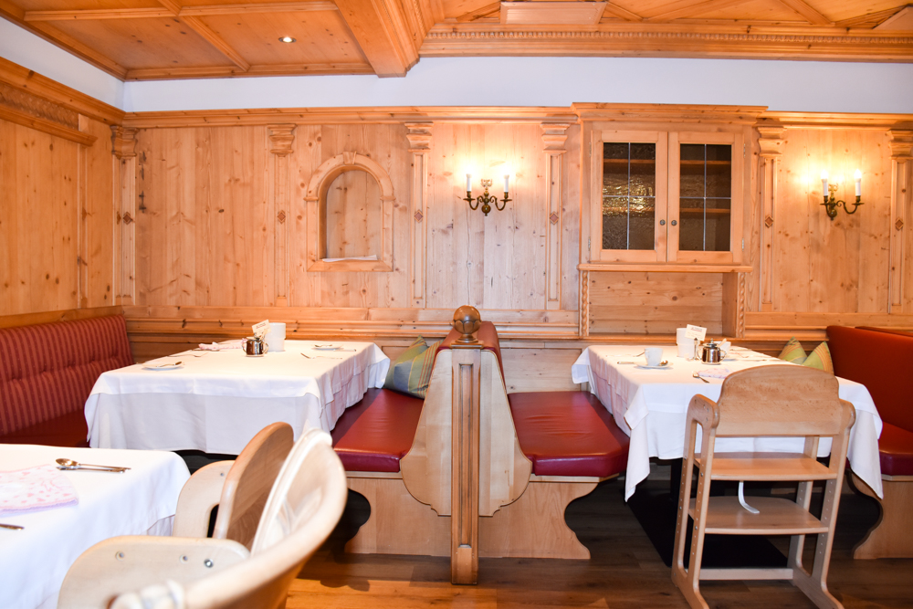 Familienwochenende Serfaus Tirol Österreich Familienhotel Furgler Restaurant