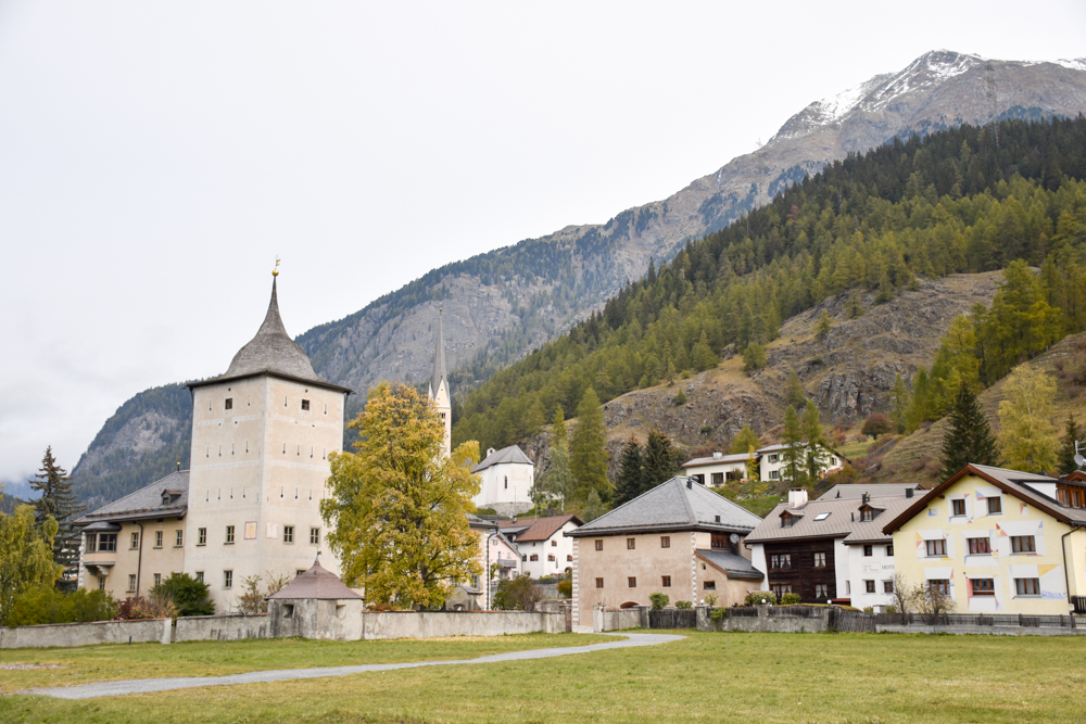 Familienwochenende Schweizerischer Nationalpark Engadin Graubünden Schweiz Zernez das Tor zum Nationalpark