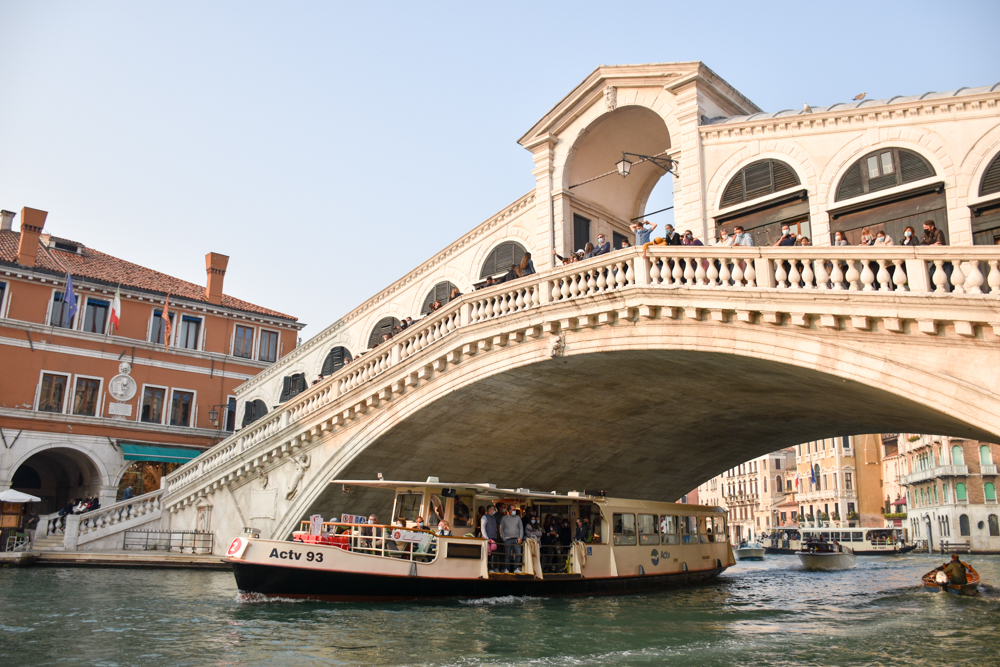 Camper Reise Venedig Italien Rialtobrücke