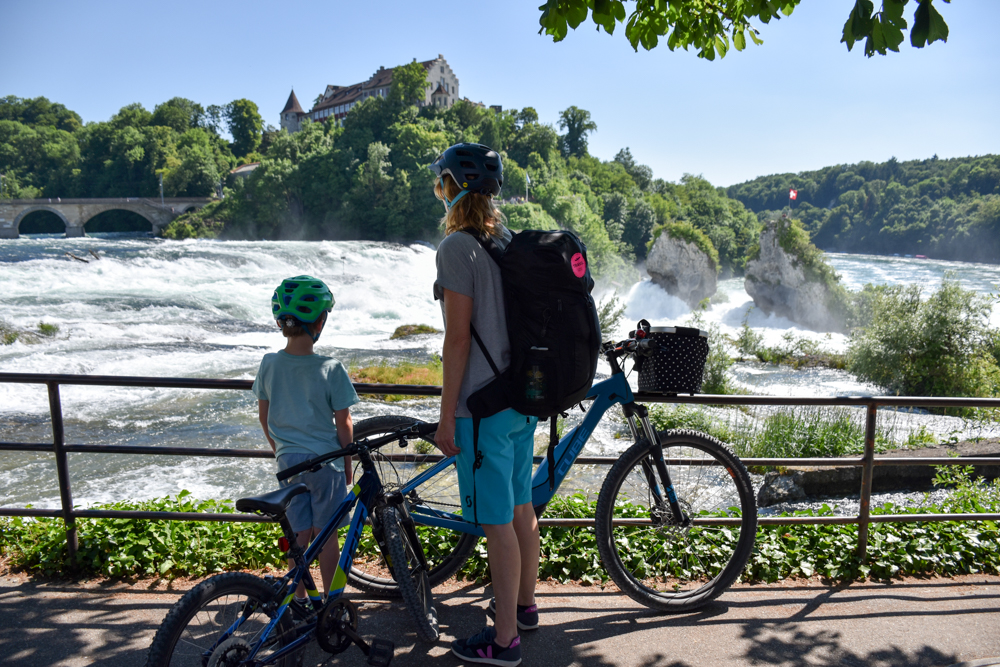 Familienroute Bodensee Rhein Bad Ragaz bis Schaffhausen Fahrradtour Schweiz Rheinfall Schaffhausen