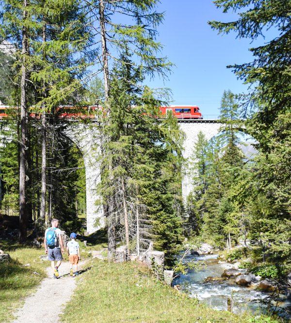 Ausflugstipp Bergün Graubünden Schweiz Wanderung Bahnerlebnisweg Preda Bergün
