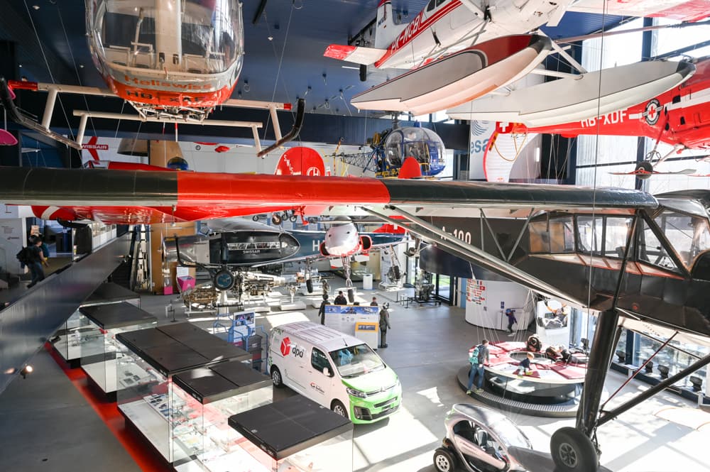 Im Verkehrshaus Luzern können zahlreiche Flugobjekte besichtigt werden.
