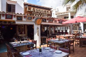Das Restaurant La Bodega serviert feine Tapas in Cala d'Or
