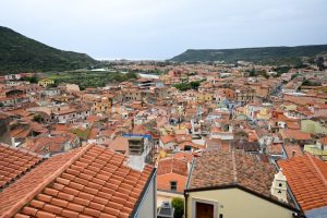 Für den Aufstieg zum Castello Malaspina in Bosa lohnt sich ein Zwischenstop auf der Sardinien Rundreise