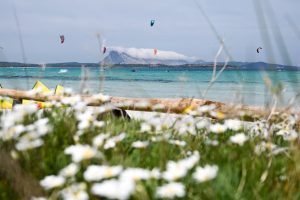 Der Strand von San Teodoro mit seinem ähnlichen Ausblick wie in Kapstadt ist ein Highlight auf der Campingreise durch Sardinien