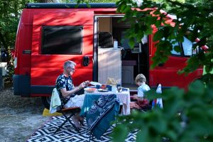 Familienfreundliches Camping im Grünen in Paris