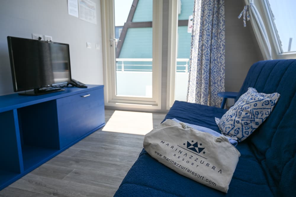 Glamping Lignano Sabbiadoro Hausboot Marina Azzurra Resort